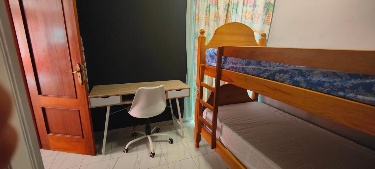 Apartamento Brisas Del Medano Apartment Bagian luar foto